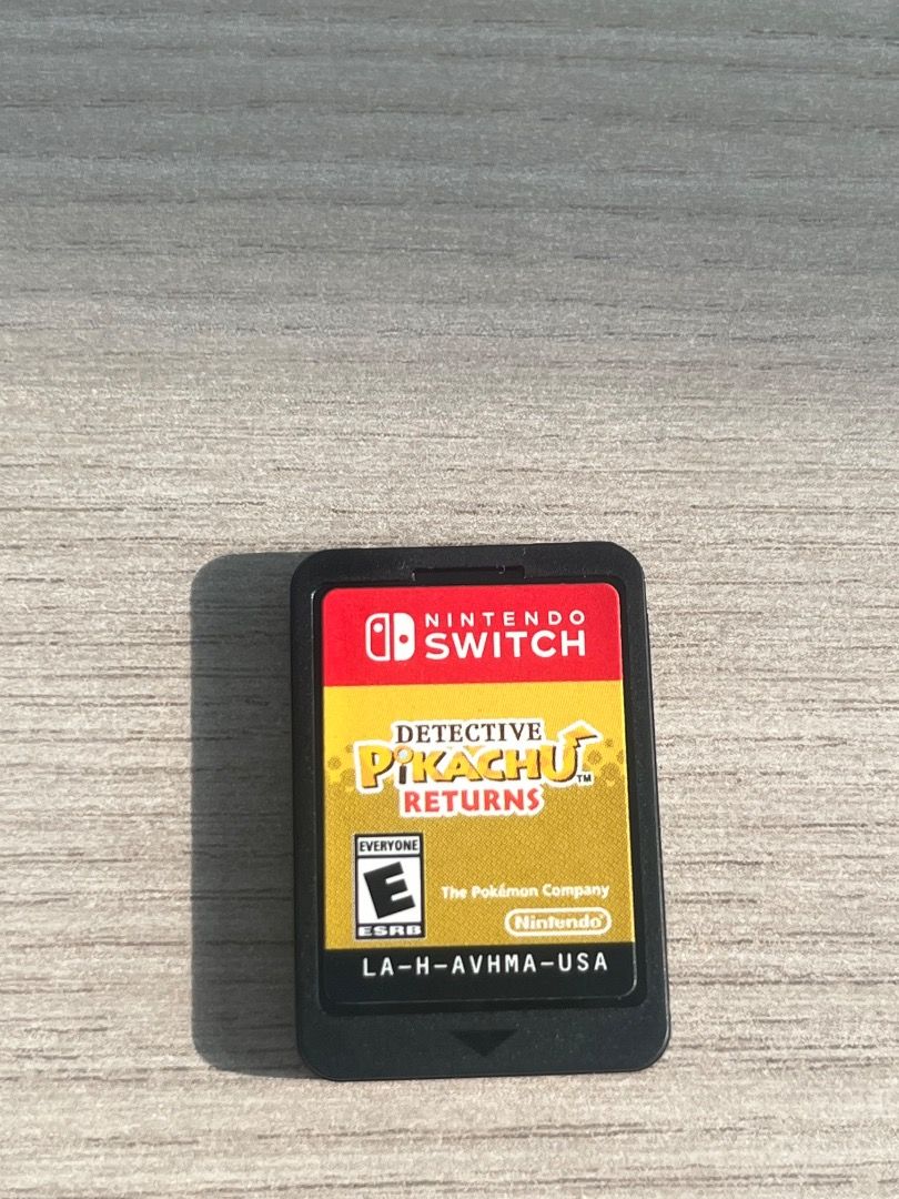 Detective Pikachu Returns Nintendo Switch Game (Category: Nintendo) located in Caloocan City. Submitted by valuegiver2 (Listing ID 1443439874, Image 3). Description: - Detective Pikachu Returns for Nintendo Switch - Join Pikachu and Tim on investigations - Explore Ryme City and solve cases with Pokémon help - Game includes original case and cartridge - Published in 2022.