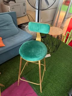 (Category: ) located in . Submitted by 2nd-furnitures (Listing ID 1443381022, Image 1). Description: .