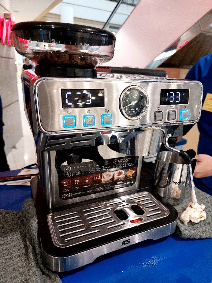 Espresso coffee maker IMARFLEX MODEL IEM-522DGS (Category: Coffee Machines & Makers) located in Quezon City. Submitted by enonjude19606 (Listing ID 1443405253, Image 1). Description: SALE SALE Espresso coffee maker IMARFLEX MODEL IEM-522DGS CASH:10,300 For more Information Vi_b.er me#09463590199.
