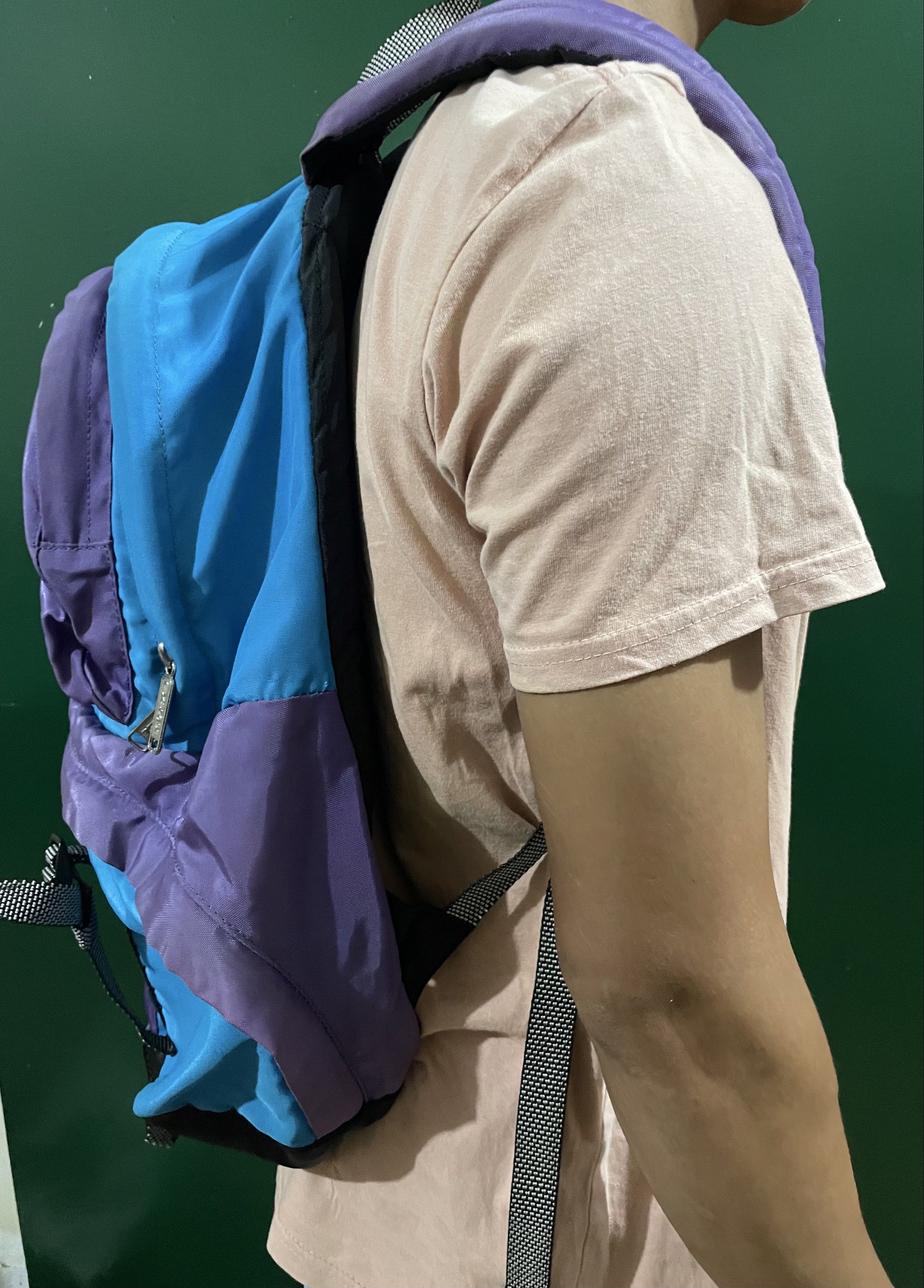Explode backpack bag (Category: Backpacks) located in Manila. Submitted by klebpreloved (Listing ID 1443458804, Image 3). Description: .