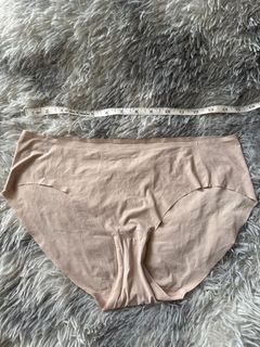 (Category: ) located in . Submitted by annscollections (Listing ID 1443397678, Image 1). Description: .