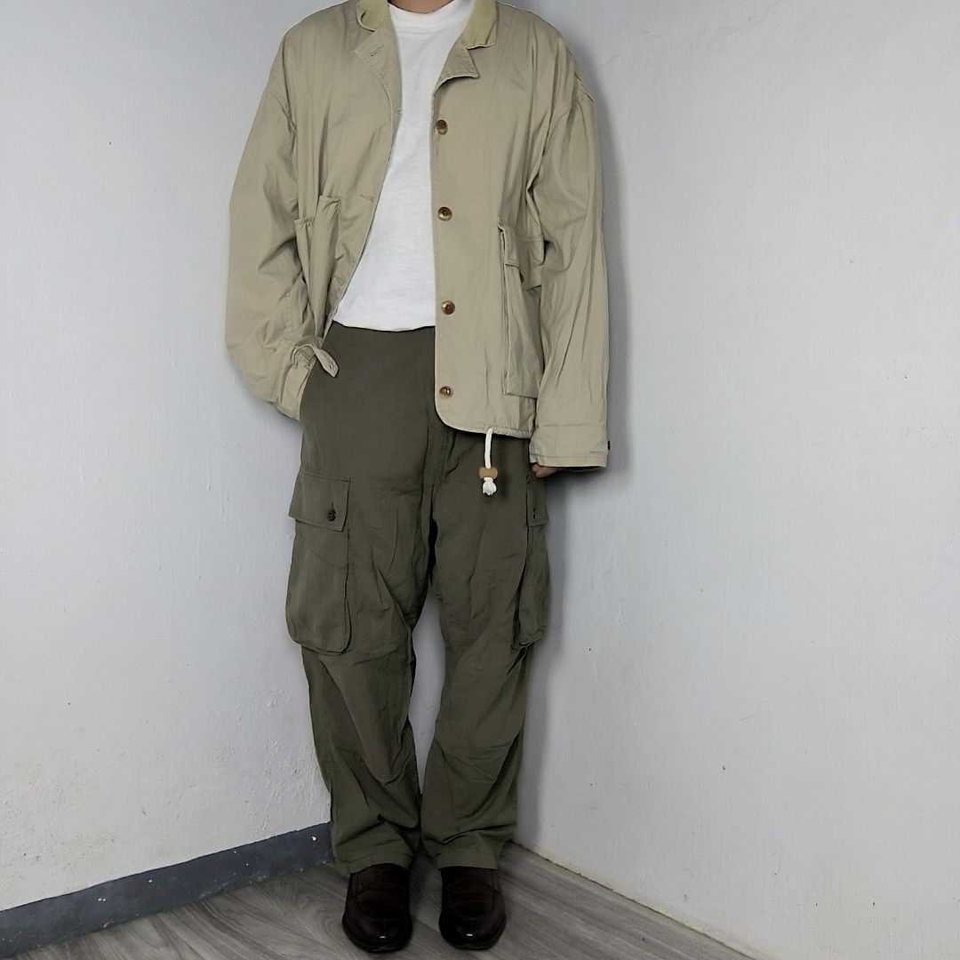 Fucos Blue Ripstop Flight cargo pants (Category: Trousers) located in Urbiztondo. Submitted by unperfectly.bin (Listing ID 1443467892, Image 2). Description: Measurement (Inches) Waist -32 Length -38.5 Leg hole -8.5.
