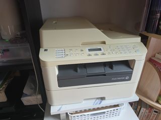 （分類：）位於 。 由 sbluess 提交（商品編號 1443416287，圖片 1）。簡介： 。