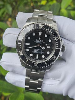 (Category: ) located in . Submitted by 2am.watches (Listing ID 1443480283, Image 1). Description: .