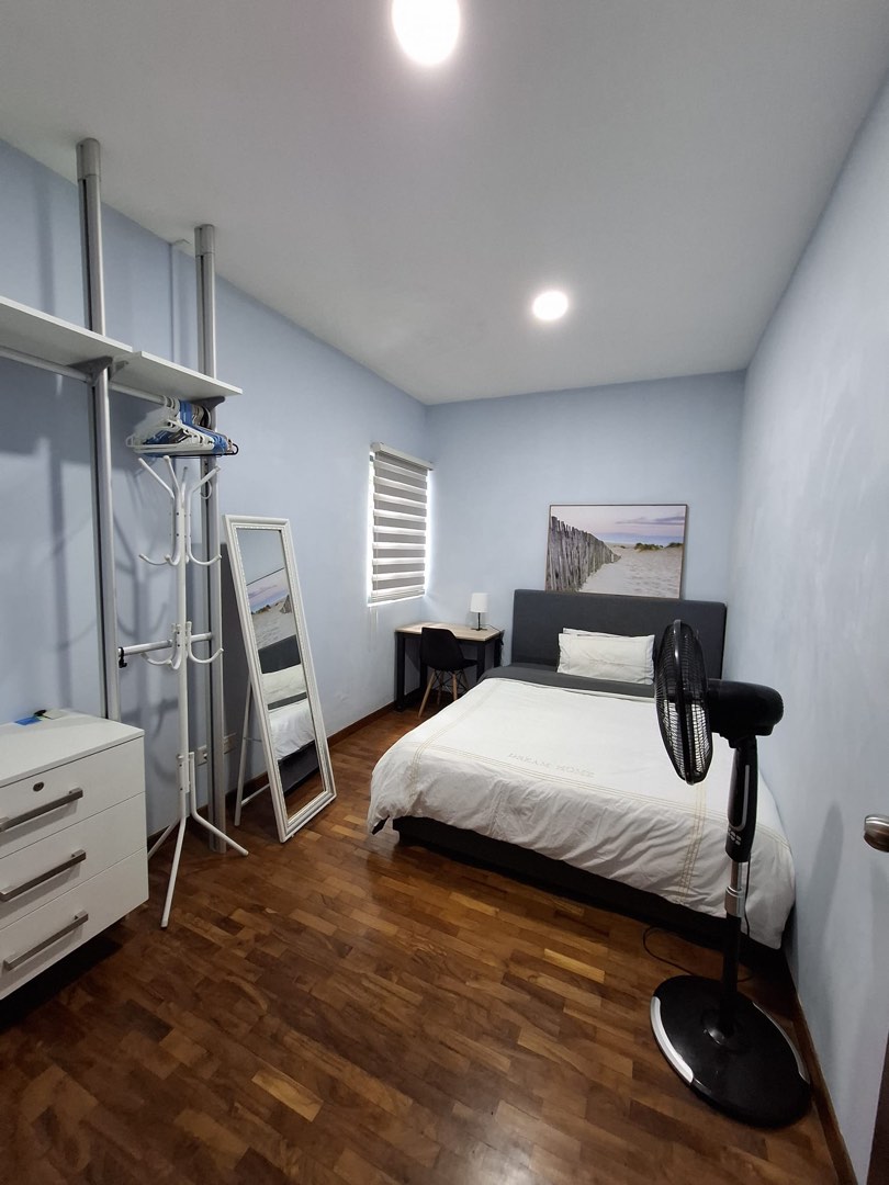 (Category: ) located in . Submitted by seannnh (Listing ID 1443337771, Image 1). Description: .
