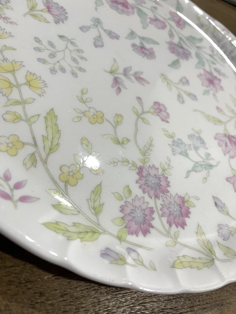 Givenchy Paris Bone China Floral Plate (Category: Dinnerware & Cutlery) located in Pasig City. Submitted by tylernchloe (Listing ID 1443358657, Image 2). Description: - Givenchy Paris Bone China by Yamaka International Japan - Elegant scalloped edge - Approximately 25cm in diameter - Great for serving 9-inch cheesecakes or appetizers, or collection display - See last images for usage wear .