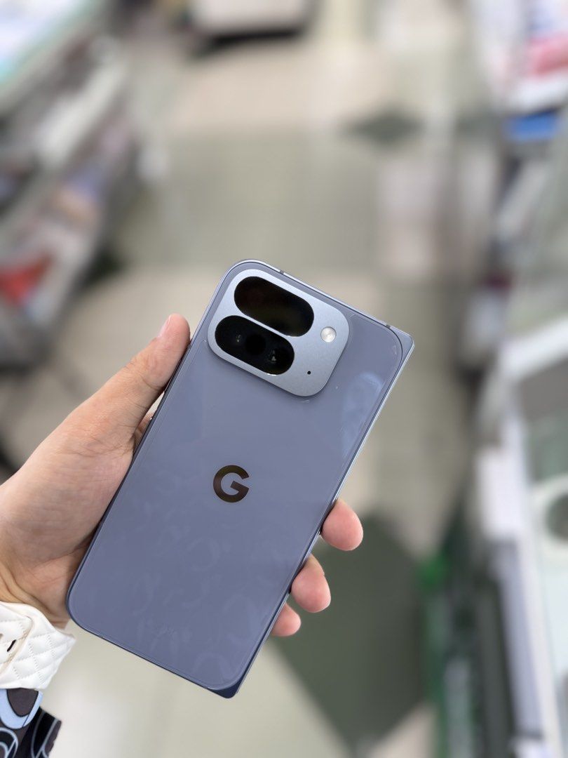 Google pixel 10 Pro Fold 256GB complete canada variant with sim slot (Category: Google Pixel) located in San Juan City. Submitted by najihahtelecomshop2018 (Listing ID 1443451251, Image 3). Description: Legit Store | Original unit FOR SALE | TRADE / SWAP ▫️INSTALLMENT thru: 🔸Credit Card (straight / installment) 🔸Ggives / Gcredit + 6% interest 🔸Spay Later + 6% interest (RFS: Buy and Sell any kinds of Gadgets) Description: Google pixel 10 Pro FO