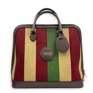 (Category: ) located in . Submitted by carousellluxury (Listing ID 1443394086, Image 1). Description: .