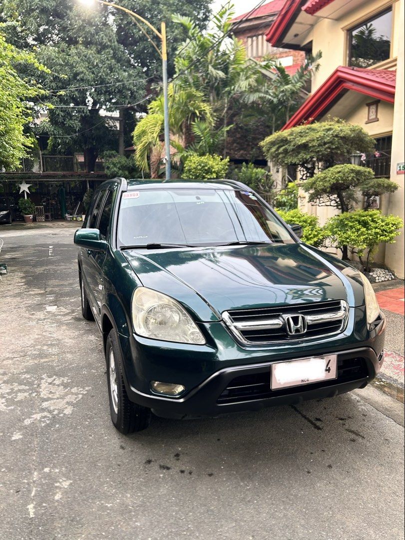 Honda CR-V 2.0 i-VTEC (A) (Category: Used Cars) located in Cainta. Submitted by mds19 (Listing ID 1443338228, Image 2). Description: Registered 26-27 Complete Papers OR/CR Almost Everything Original Honda Parts from Honda Libis and Honda Shaw with Original Receipts Well maintained Personal Car and First Owner Tuesday Coding All Repairs and Maintenance Home Service ng mga dating taga Honda, Never Repaired in any Talyer K20 Engine All Stock Cold Ai