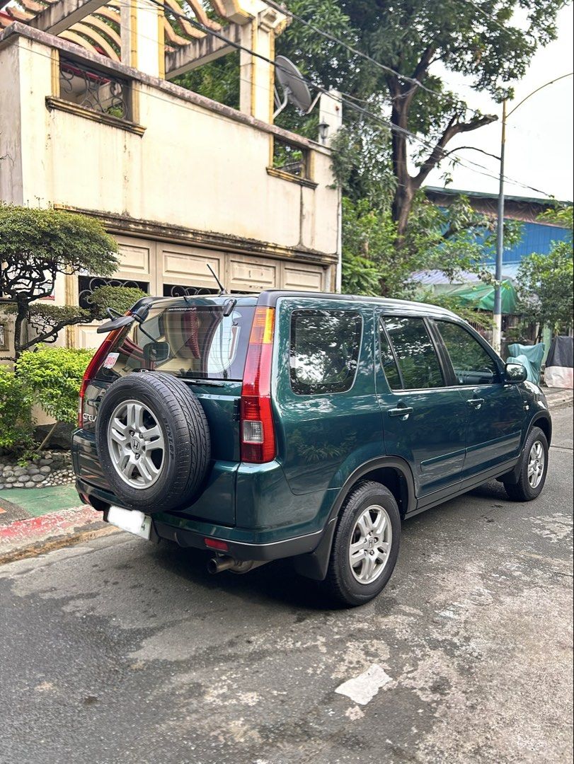 Honda CR-V 2.0 i-VTEC (A) (Category: Used Cars) located in Cainta. Submitted by mds19 (Listing ID 1443338228, Image 3). Description: Registered 26-27 Complete Papers OR/CR Almost Everything Original Honda Parts from Honda Libis and Honda Shaw with Original Receipts Well maintained Personal Car and First Owner Tuesday Coding All Repairs and Maintenance Home Service ng mga dating taga Honda, Never Repaired in any Talyer K20 Engine All Stock Cold Ai