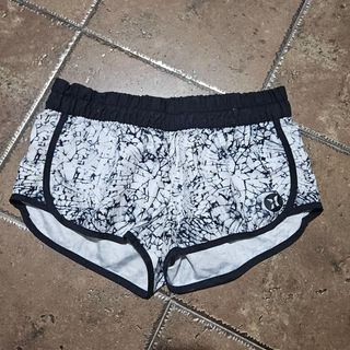 (Category: ) located in . Submitted by simplestashph (Listing ID 1443433715, Image 1). Description: .