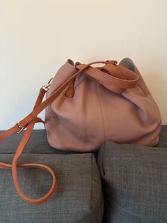 （分類：）位於 。 由 aviva01 提交（商品編號 1443372166，圖片 1）。簡介： 。