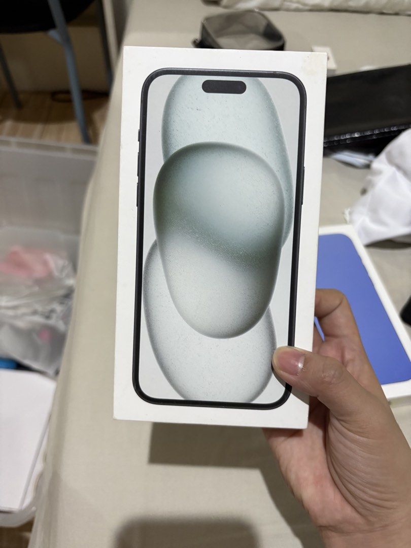 Iphone 15 plus BOX ONLY (Category: iPhone 15 Series) located in Pasig City. Submitted by elaelaee (Listing ID 1443341251, Image 1). Description: BOX ONLY.