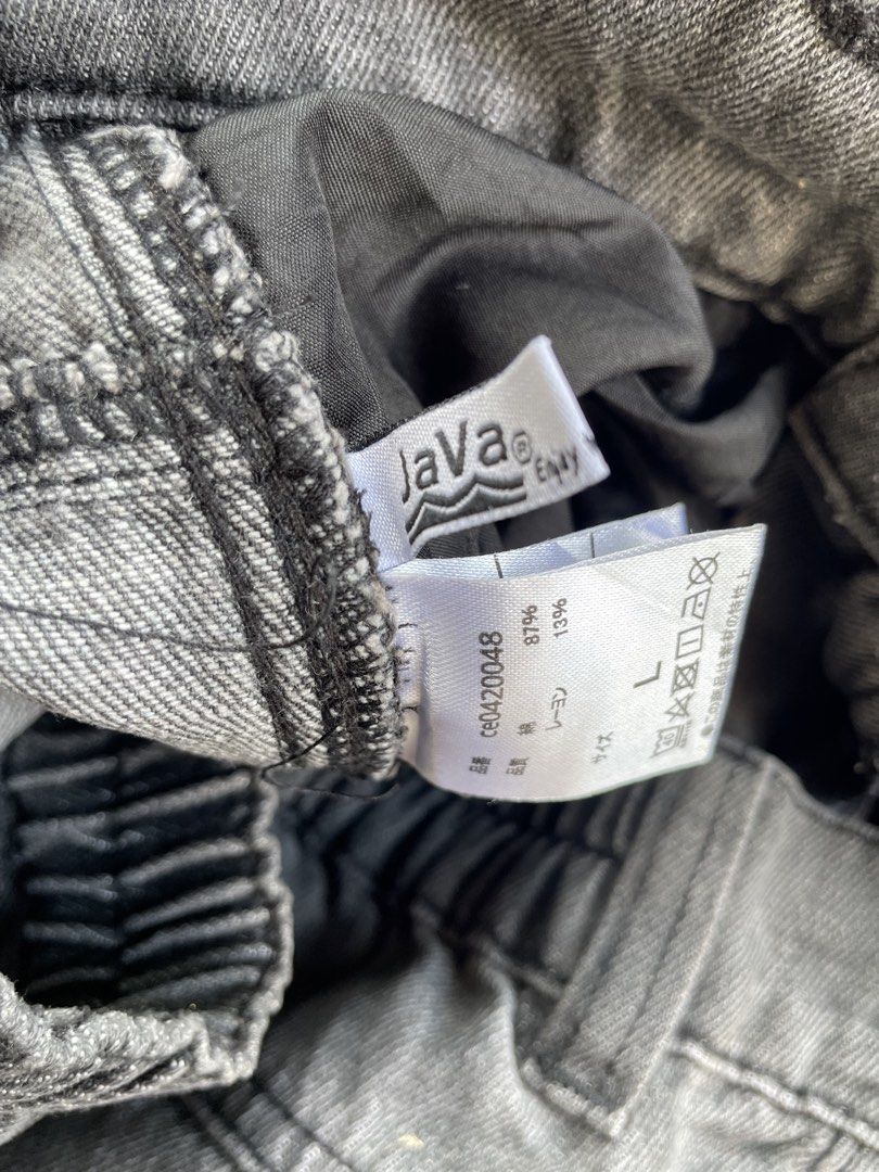 JAVA CARPENTER PANTS (Category: Jeans) located in Roxas City. Submitted by patch_archive (Listing ID 1443355755, Image 3). Description: 🚨JAVA CARPENTER PANTS🚨 📏 ACTUAL DIMENSION USING INCHES 👖 WAIST : 27-31 👖 LENGTH : 40 👖 THIGH : 13 👖 HEM : 10 👖 FLAWS : NONE 🏷️ PRICE : 800 PHP +SF * MESSAGE ME IF YOU HAVE ANY OTHER QUESTION ABOUT SIZING . 🚚 Local shipping fee ( 70-85 Php) ✈️ International Shipping fee cost “DM” 💳 Mode of payment ( Gca