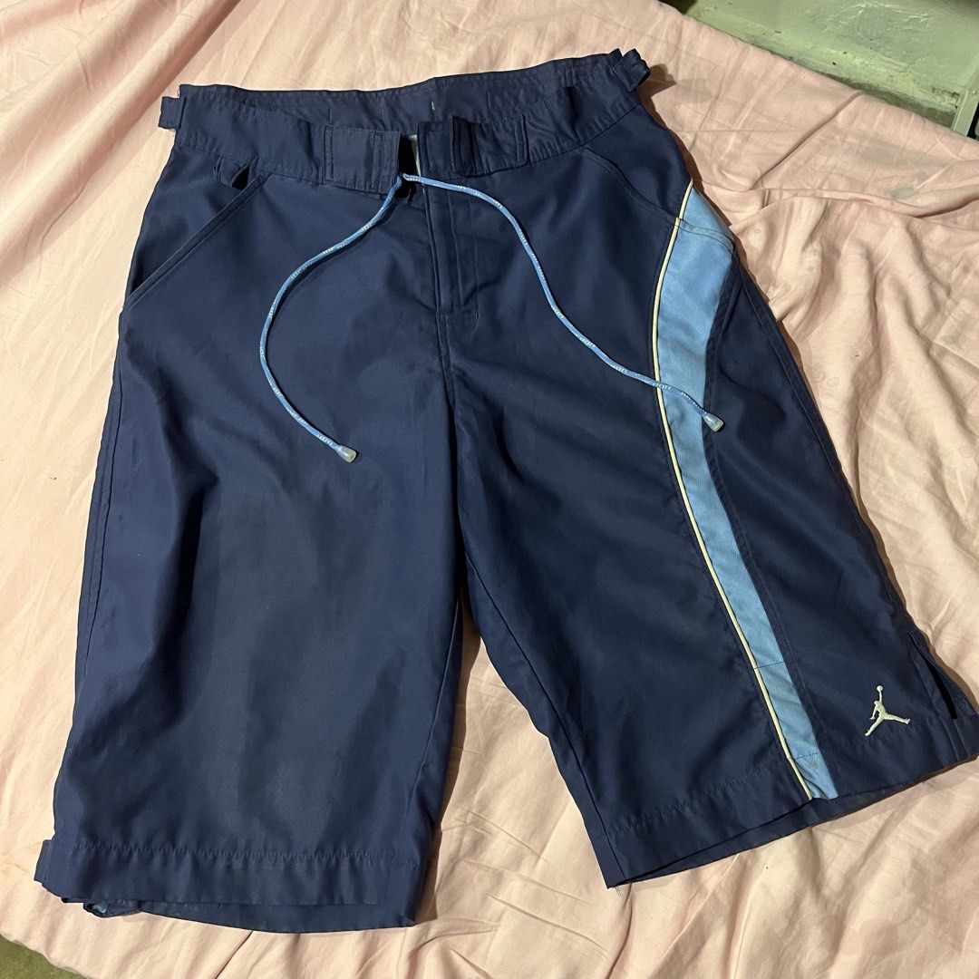 Jordan Jorts (Category: Shorts) located in Quezon City. Submitted by giometryyy (Listing ID 1443469137, Image 1). Description: size 33 length 25 3 pockets leg hole: 12 inches quality material 📍East Fairview, QC 🛵Lalamove / J&T payment first.