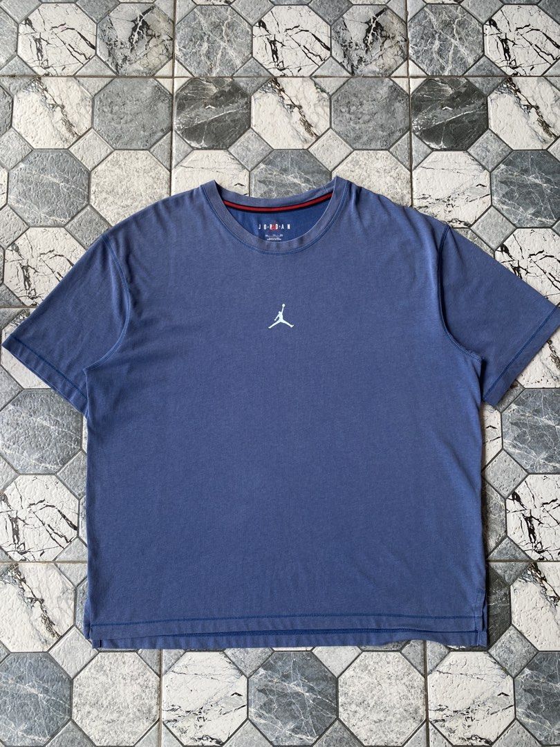 Jordan vintage center logo (Category: Tshirts & Polo Shirts ) located in Cebu City. Submitted by kalong210 (Listing ID 1443355777, Image 2). Description: Jordan Center logo Excellent condition Size: XXL Dimes: L 27 W 24 Boxy Color may vary due to light No issues.