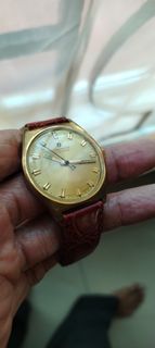 (Category: ) located in . Submitted by lotfee_vintagewatches (Listing ID 1443334642, Image 1). Description: .