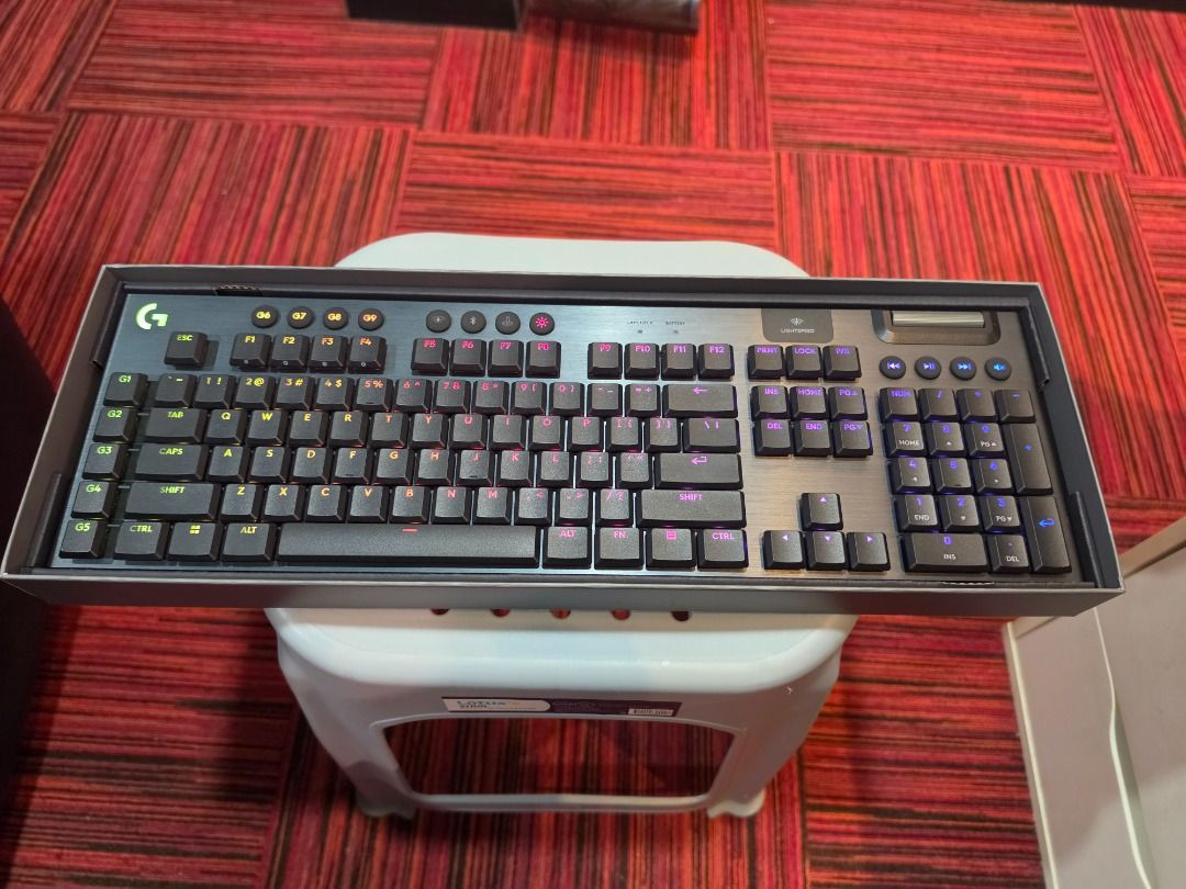 Logitech G915 X Lightspeed LINEAR keyboard480287330906286085