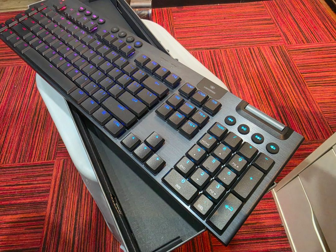 Logitech G915 X Lightspeed LINEAR keyboard480287330906286086