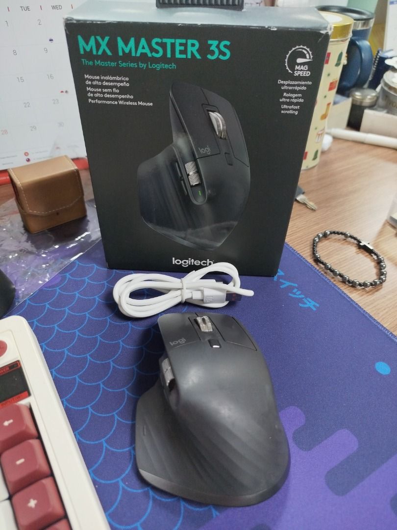 Logitech MX MASTER 3S (Best Productivity Mouse) (Category: Mouse & Mousepads) located in Quezon City. Submitted by calibre027 (Listing ID 1443387932, Image 2). Description: Logitech MX MASTER 3S (Best Productivity Mouse) ✔ 100% ORIGINAL, not yet opened for repairs ✔ fresh unit, test all you want upon pickup ✔ SRP is is around 6k 👉 Package: mouse, 10amp cable white, and box only 👉 meetup - Avire Tower Proj.4, Quezon City / sm north, trinoma upon