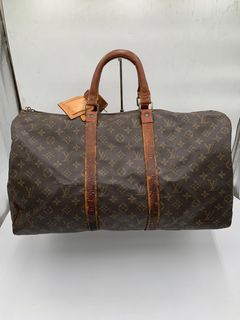 (Category: ) located in . Submitted by vintageluxgirly24 (Listing ID 1443378710, Image 1). Description: .