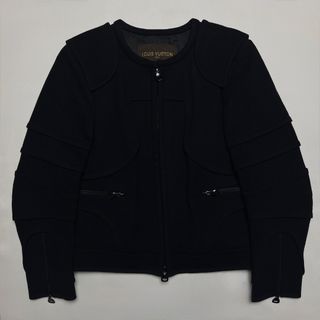 (Category: ) located in . Submitted by noir.closet.ph (Listing ID 1443338697, Image 1). Description: .
