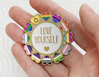 (Category: ) located in . Submitted by LgbtMerch (Listing ID 1443463138, Image 1). Description: .