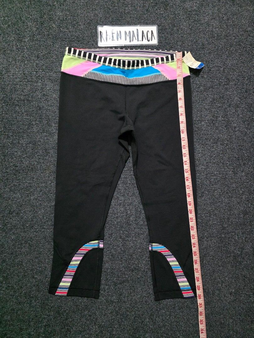 Lululemon women's leggings (Category: Activewear) located in Gapan. Submitted by rhenmalaca (Listing ID 1443431985, Image 3). Description: -Lululemon women's leggings -Size 10 -LIGHTLY USED -Zippered pocket.