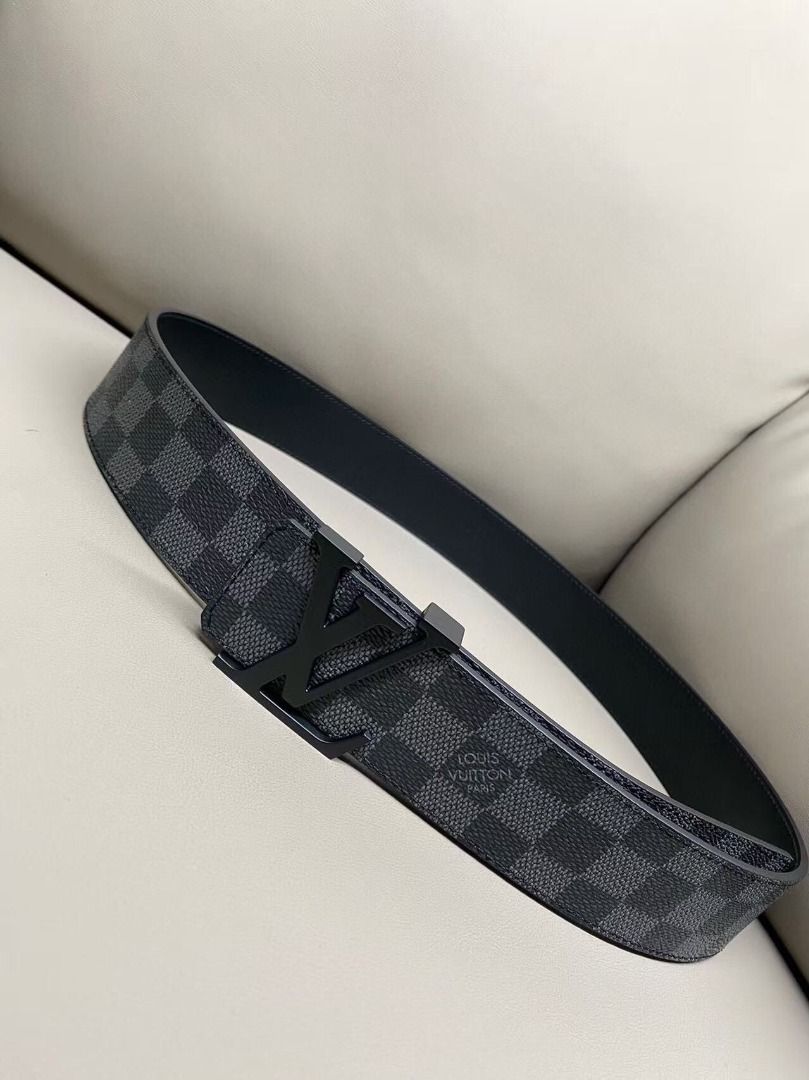 LV男士皮帶 （分類：飾物及配件）位於 Hong Kong。 由 meetyoutkl 提交（商品編號 1443430778，圖片 3）。簡介： 。
