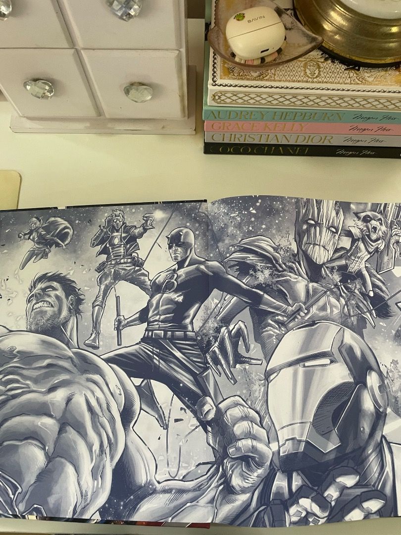 Marvel Encyclopedia New Edition DK Stan Lee Introduction (Category: Comics & Manga) located in Las Pinas. Submitted by strandedonarock (Listing ID 1443364298, Image 3). Description: 💫 Preloved | From personal collection Condition: - Like new - Clean, neat pages - Little to no signs of use - DK Marvel Encyclopedia, New Edition - Definitive guide to the Marvel Universe characters - Features an introduction by Stan Lee - Updated and expanded with n