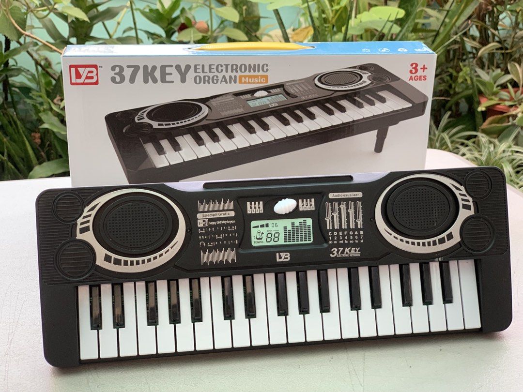 Mini Electronic Organ (Category: Musical Instruments) located in Malabon City. Submitted by kirstenandmikaelsonlinestore (Listing ID 1443385711, Image 2). Description: .