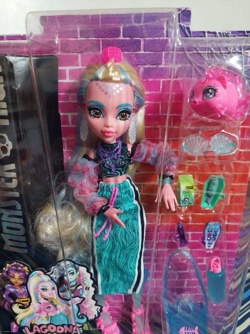 Monster high lagoona doll (Category: Figurines & Statues) located in Manila. Submitted by andy.andy23 (Listing ID 1443328078, Image 2). Description: Price: 2700 MOP:GCash Courier: Lalamove (same day delivery) Location : alabang Shipping at buyer's expense.