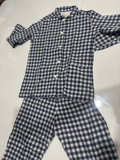 (Kategori: ) berada di . Dikirim oleh oncelovedbysa (ID iklan 1443433960, Gambar 1). Deskripsi: .