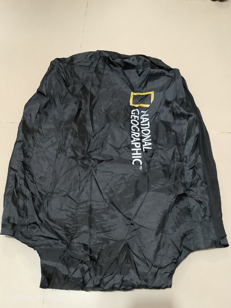 National Geographic Luggage cover - medium (Category: Luggage) located in Tagum. Submitted by tgm2023 (Listing ID 1443479010, Image 1). Description: National Geographic Luggage cover Excellent condition Size Medium - fits 24-26 inches wear resistant ✅ dustproof ✅ Water repellent surface ✅ No crack on prints ✅ 🏷️300.⁰⁰.