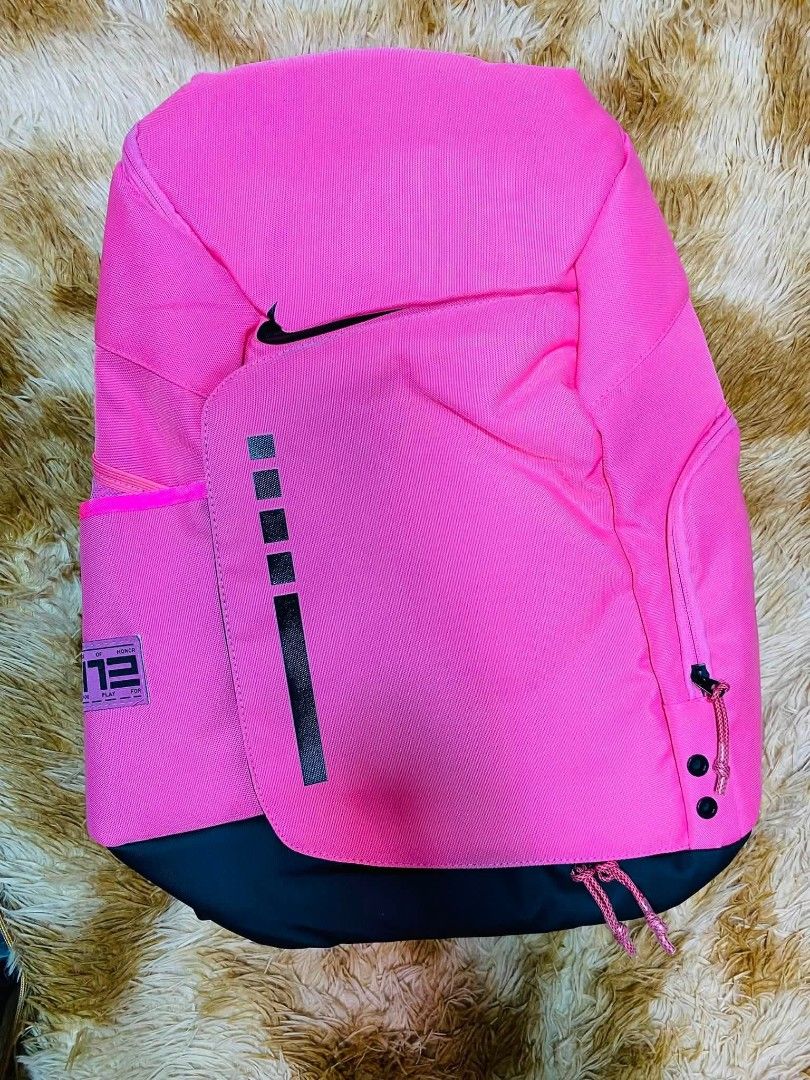 Nike Elite Bags (Category: Backpacks) located in Manila. Submitted by kingfrancis_1705 (Listing ID 1443433880, Image 3). Description: nike elite bags qc area open for delivery and meetups near my AREA.