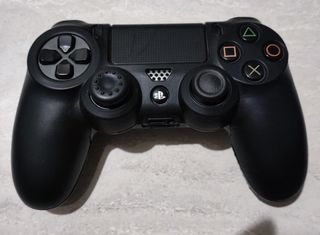 (Category: ) located in . Submitted by geeksonic (Listing ID 1443366901, Image 1). Description: .