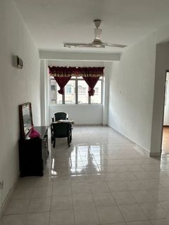 (Category: ) located in . Submitted by maiqa90 (Listing ID 1443455825, Image 1). Description: .