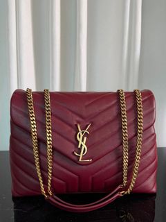(Category: ) located in . Submitted by bagsandshoesmanymore (Listing ID 1405927341, Image 1). Description: .