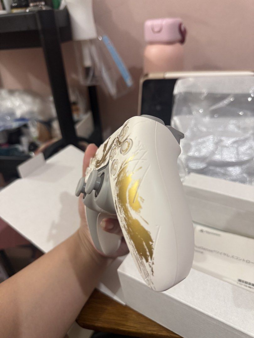 PS5 Dual Sense Ghost of Yotei Controller (Category: Controllers) located in Caloocan City. Submitted by maeisabelleee (Listing ID 1443388258, Image 3). Description: - once lang nagamit, triny lang if nagana - may slight tear sa box due to opening - comes with box and acrylic case MOP - Gcash or bank transfer Meet up- SM Grand Central or SM North MOD - Grab or lalamove .