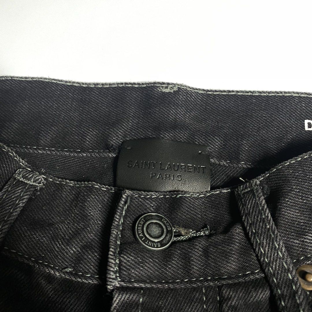 Saint Laurent Wide Leg Jeans (Category: Jeans) located in Iloilo. Submitted by .dresshttps (Listing ID 1443461155, Image 3). Description: Waist: 28 Length: 45 Like new Cut Washtag.