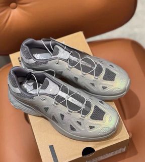 (Category: ) located in . Submitted by sg_vela_professional_seller (Listing ID 1443410191, Image 1). Description: .