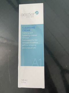 (Category: ) located in . Submitted by helpclear.closet (Listing ID 1443337675, Image 1). Description: .
