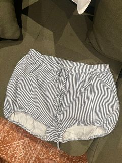 (Category: ) located in . Submitted by carosellersx (Listing ID 1443433700, Image 1). Description: .