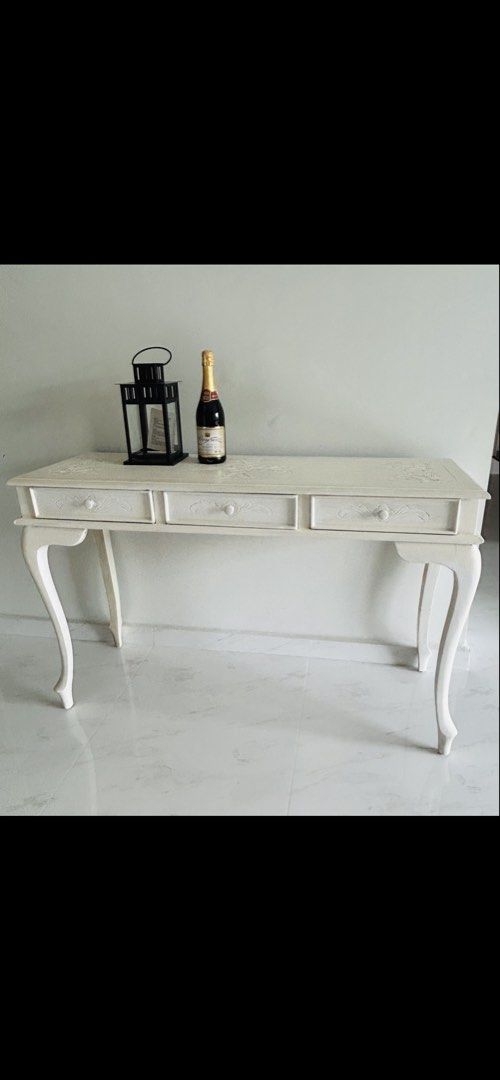 Side table (Category: Tables & Sets) located in Singapore. Submitted by sophie883 (Listing ID 1443356530, Image 1). Description: Solid wood Side table , can use for table display vase with flowers or others . Good solid wood printed white. Original price $250 now $120 only Interested buyer pay collect at Tampines Ave 1 .