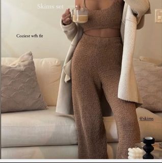 (Category: ) located in . Submitted by preloved_branded01 (Listing ID 1443358748, Image 1). Description: .