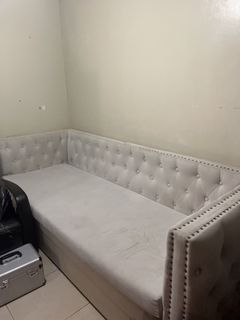 (Category: ) located in . Submitted by poytan (Listing ID 1443355209, Image 1). Description: .