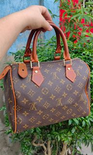 (Category: ) located in . Submitted by darriebags88 (Listing ID 1443413525, Image 1). Description: .