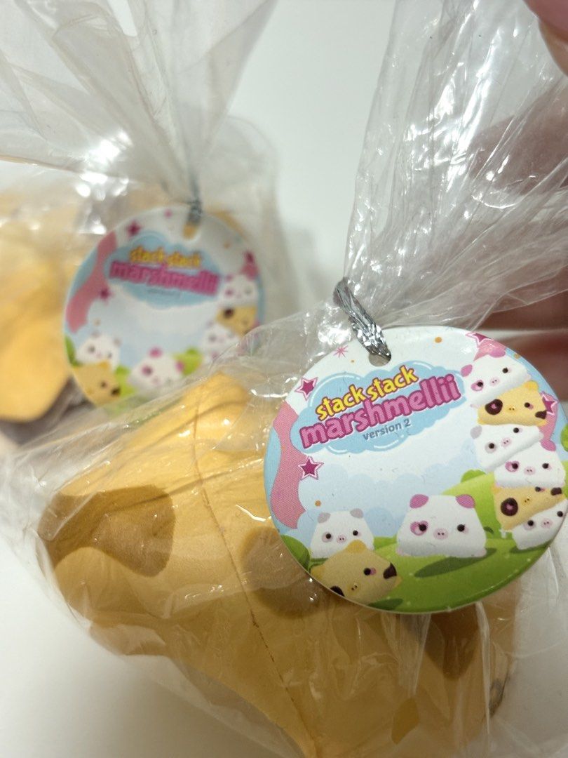stackable marshmelli squishy (Category: Interactive Toys) located in Singapore. Submitted by jenaiissante (Listing ID 1443449140, Image 2). Description: - nkd & in op! never opened - selling as a set only - smartpac mailing +$3.50/ meetups @ boonlay only .