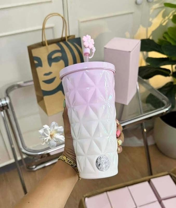 Starbucks Sakura Tumbler (Category: Water Bottles & Tumblers) located in Quezon City. Submitted by stuffs.hellyy (Listing ID 1443352094, Image 1). Description: with box 20oz for hot/cold.