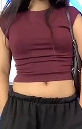 Stradivarius basic top (Category: Shirts) located in Manila. Submitted by yanaccc (Listing ID 1443365613, Image 2). Description: .